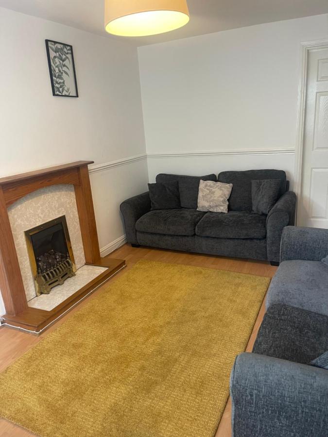 House Number 12 Sleeps Up To 4 With Smart Tvs In Every Room Wellington  Esterno foto